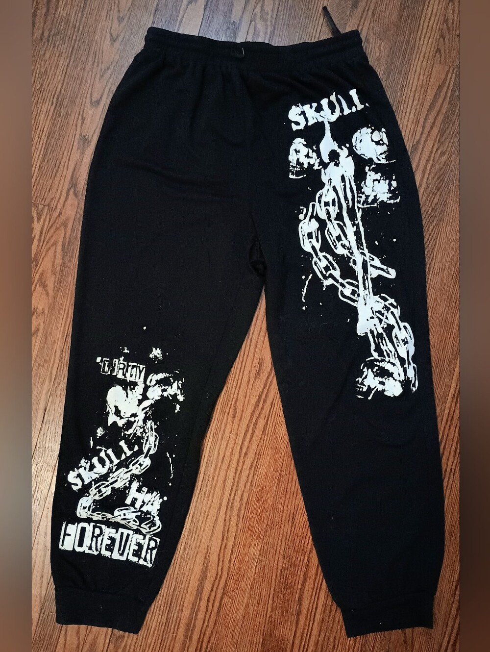 Black Skull & Chain Graphic Jogger Pants,L